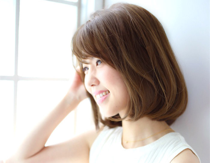 3つの【ちらほら白髪対策】白髪に悩む美容師のおすすめカラー方法