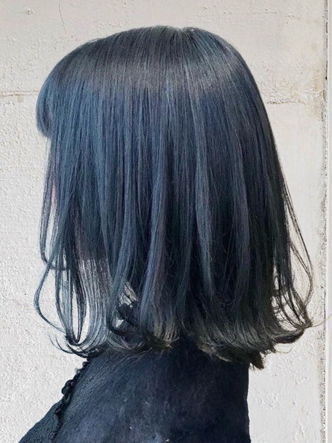 ブルーブラック黒強めのヘアカタログ10選!黒染めとの違い・色落ちまで徹底解説!