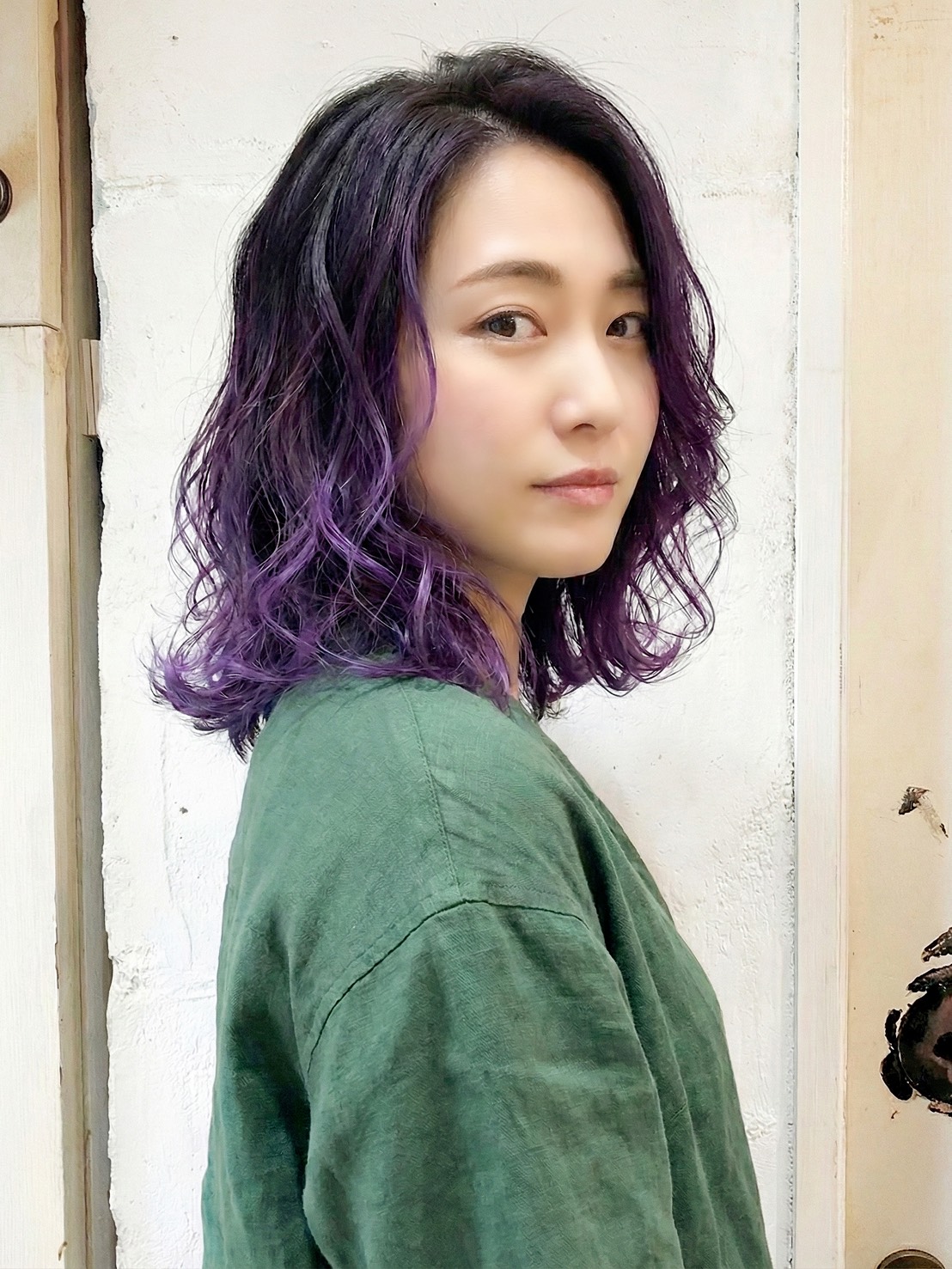 紫のハイライトヘアカタログ13選！さりげなく個性を出せるカラーに染めよう