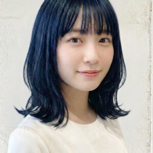 ブルーブラック黒強めのヘアカタログ10選！黒染めとの違い・色落ちまで徹底解説！