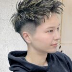 金メッシュのヘアカタログ15選！ベースの色やメッシュ多め・少なめ別に紹介