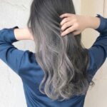 グレーのインナーカラー実例13選！ブリーチの有無や色落ちをまとめて解説