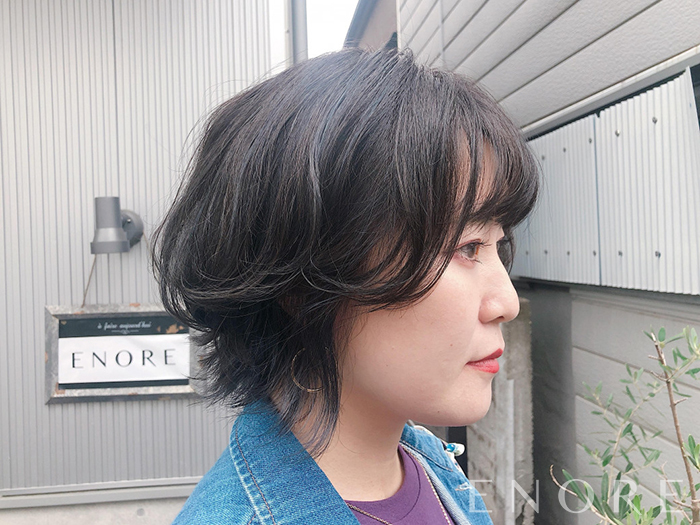 どんな髪色?ブルーアッシュの色見本15選!ブリーチなしでも叶う透明感