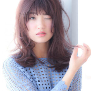 どんな髪色？ピンクアッシュのヘアカタログ14選！ブリーチあり・なしの色を紹介