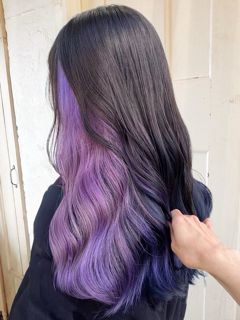 パープル×インナーカラーの実例集14選!似合う人や色落ちを美容師が解説