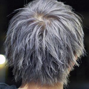 【メンズ】アッシュグレー実例集11選！似合う人や色落ちまで徹底解説