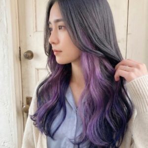 パープル×インナーカラーの実例集14選！似合う人や色落ちを美容師が解説