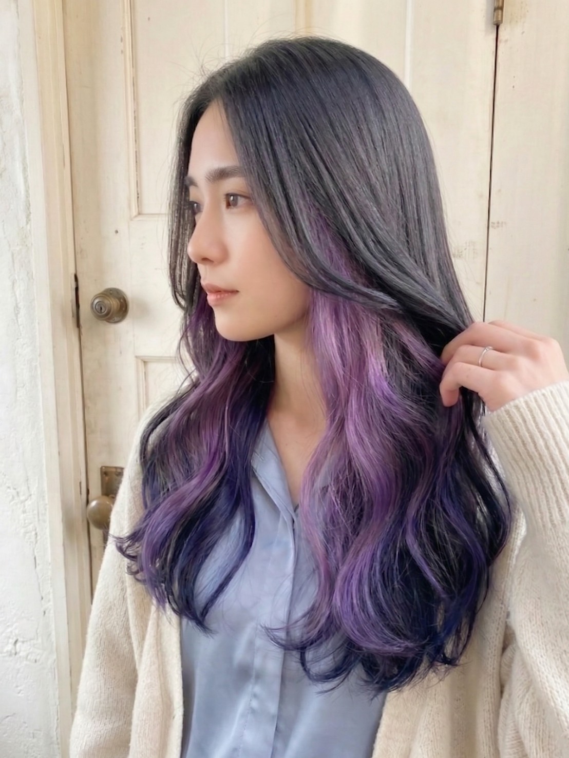 パープル×インナーカラーの実例集14選！似合う人や色落ちを美容師が解説