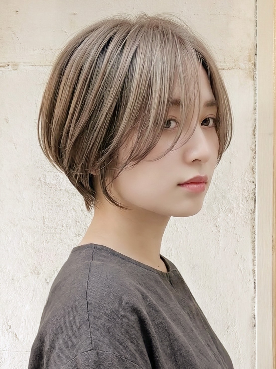 ショート×アンブレラカラーヘアカタログ10選！伸びたときの染め方や注意点も解説