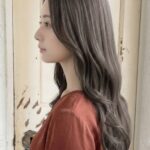 【髪の長さ別】アッシュグレー×ブリーチなしのヘアカタログ7選！どんな色に染まる？