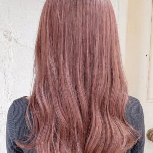 失敗しない！ピンクベージュの髪色が似合う人は？パーソナルカラー＆年代別の色見本