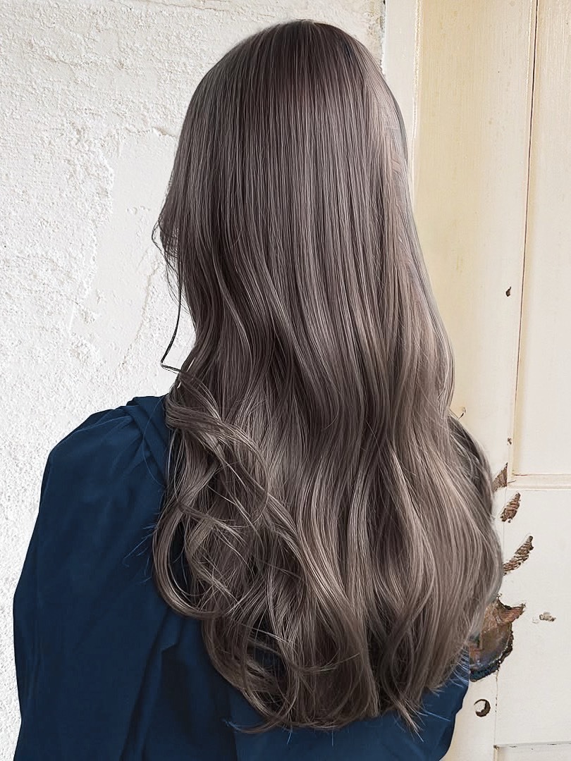 【髪の長さ別】アッシュグレー×ブリーチなしのヘアカタログ7選!どんな色に染まる?