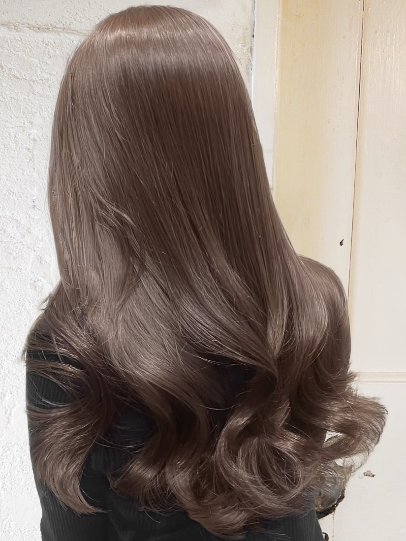 ブリーチなしダブルカラー初心者ガイド！色見本やメリット・デメリットを解説