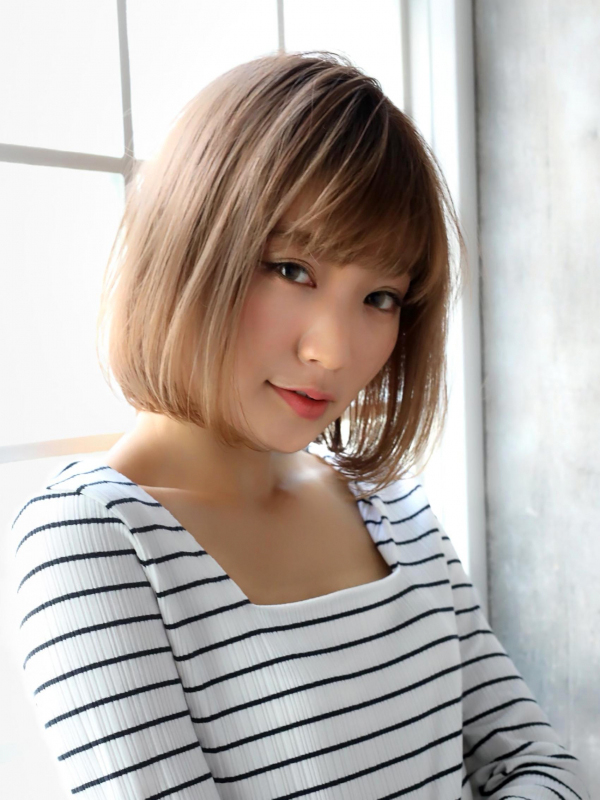 どんな髪色？ゴールドアッシュのヘアカタログ15選！似合う人や色落ちまで解説