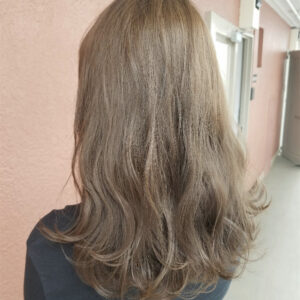 ダブルカラーとは？通常カラーやブリーチとの違いを画像で徹底解説