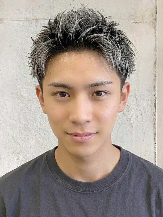 【髪の長さ別】メンズ×ホワイトメッシュのヘアカタログ9選！ブリーチ回数を紹介