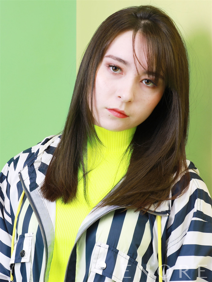 どんな髪色？オリーブアッシュの色見本14選！明るめ・暗め別に紹介