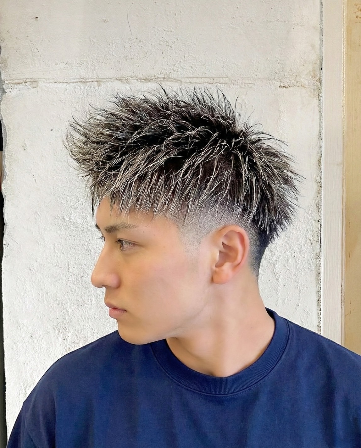 【髪の長さ別】メンズ×ホワイトメッシュのヘアカタログ9選！ブリーチ回数を紹介