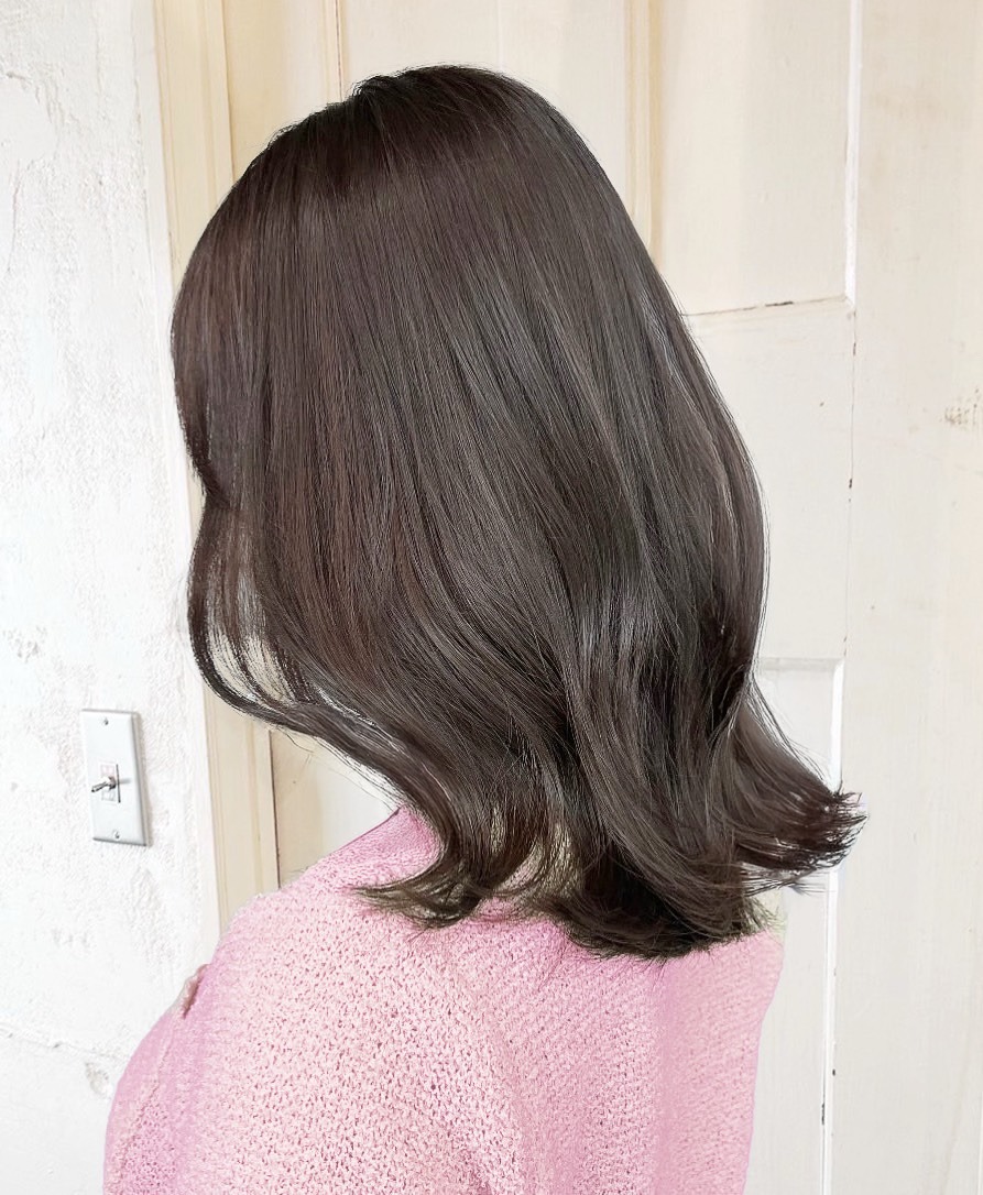 【髪の長さ×明るさ別】ショコラグレージュのヘアカタログ7選！どんな色？色落ちは？