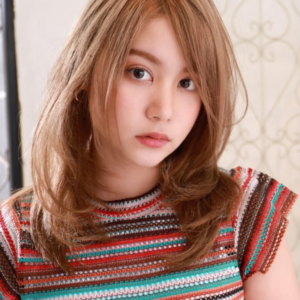 【トーン別】ミルクティーベージュのヘアカタログ6選！印象や色落ちまで解説