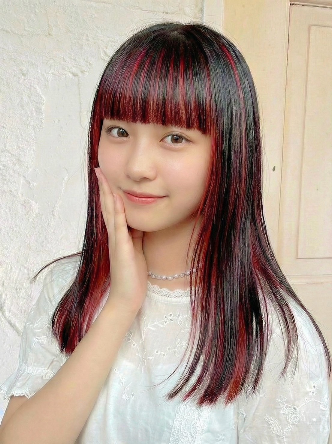 前髪インナーカラー12選！今っぽいデザインを色＆髪型別に美容師が紹介